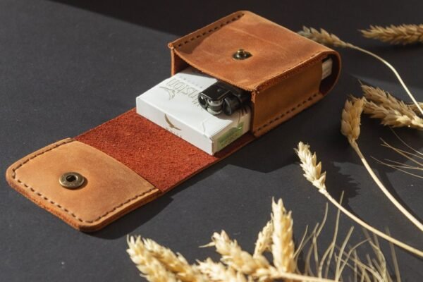 Leather cigarette case, cigarette holder, smoke accessories, cigarette box holder, soft cigarette case, cigaretter holder,