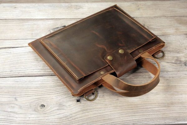 Hand stitched 16 inches leather laptop bag for men - Image 4