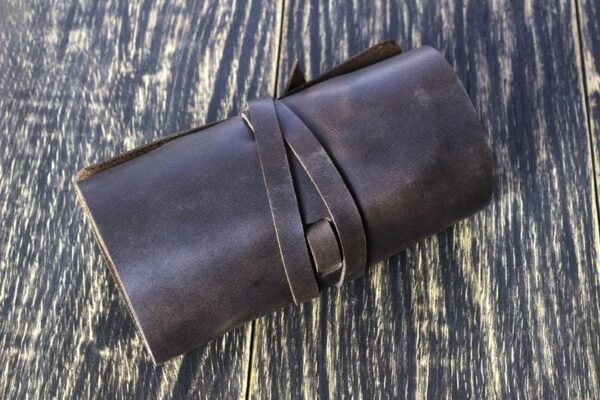Leather USB Cable Organiser Cord Holder Head Phone Holder - Brown - Image 2