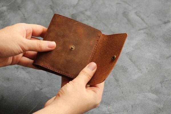 Handmade leather wallet for men high-quality wallet for men - Image 2