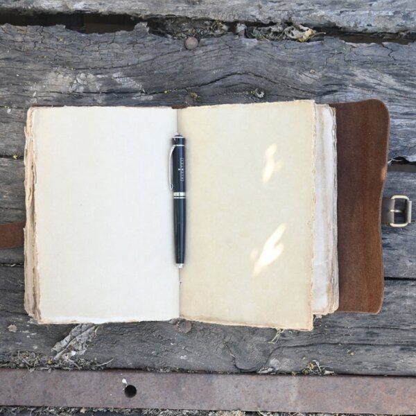 Vintage Leather A4 Journal Notebook, Case Travel Diary, with buckle closure - Image 3