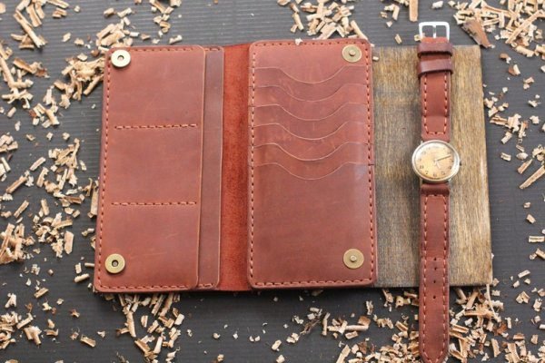 Tan leather long wallet for men and women - Image 2