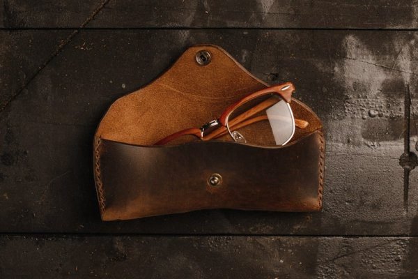 Leather glasses case, Leather Glasses Box, Case for glasses, Gift glasses case, Eyeglass Case, Reading Glasses Case, Glasses case hard
