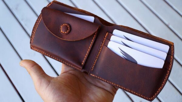 Leather Creation luxury leather bi-fold Wallet for men