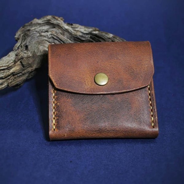 Vintage leather cigarette case for men - Image 2