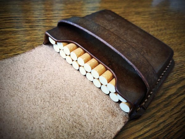 Stylish leather cigarette case - two tone - Image 2