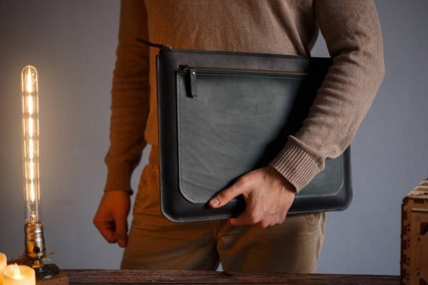 Customize Leather laptop sleeve / MacBook case Leather laptop bag