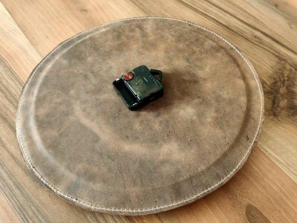 Vintage Leather wall clock home /office wall decor - Image 6