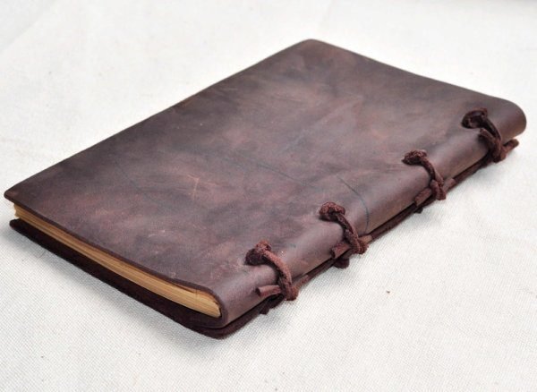 A4 Vintage Leather Case - Leather Notebook Case with 500 pages