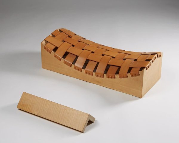 Wooden leather Bench and foot rest - Image 3